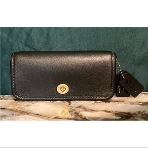 Coach Dinky 14 In Black/Brass!